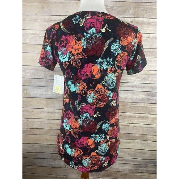 Lularoe XXS NWT Floral Classic Tee Short Sleeve Black Pink Red Boho Stretchy Top - Picture 4 of 10